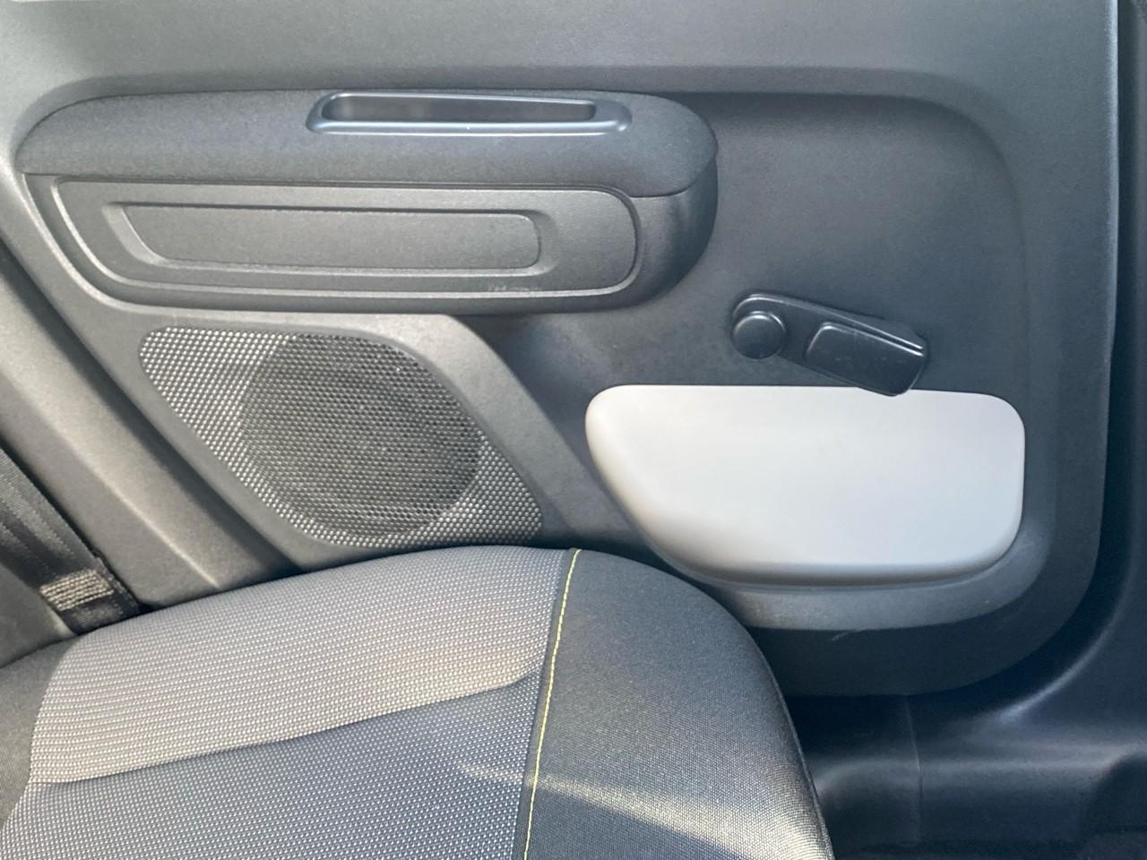 Citroën C3 1.2 puretech 83ch s&s shine — photo 30