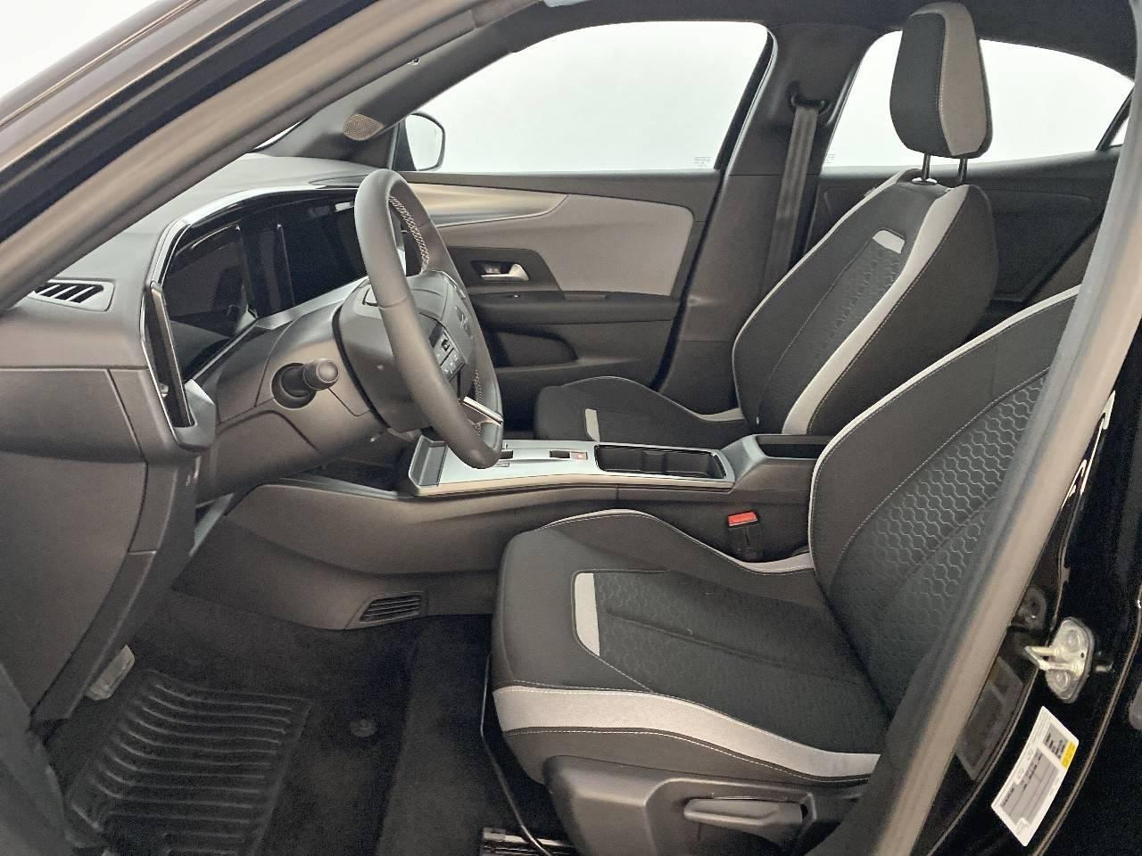 Opel Mokka electrique 156 ch & batterie 54 kwh edition — photo 9