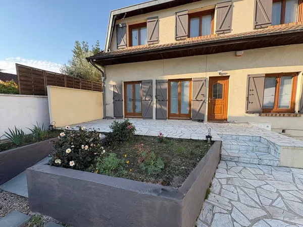 Maison 5 pièces 120 m²