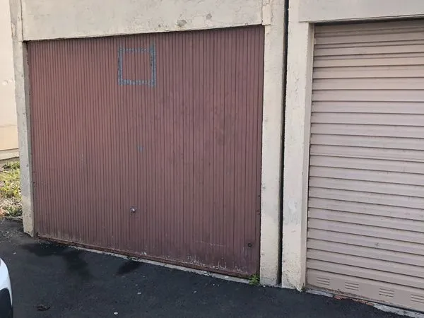 Stationnement Location Saint-Quentin   58€