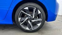 Peugeot 308 Nouvelle 308 Berline Allure Pack PureTech 130 S&S — photo 11