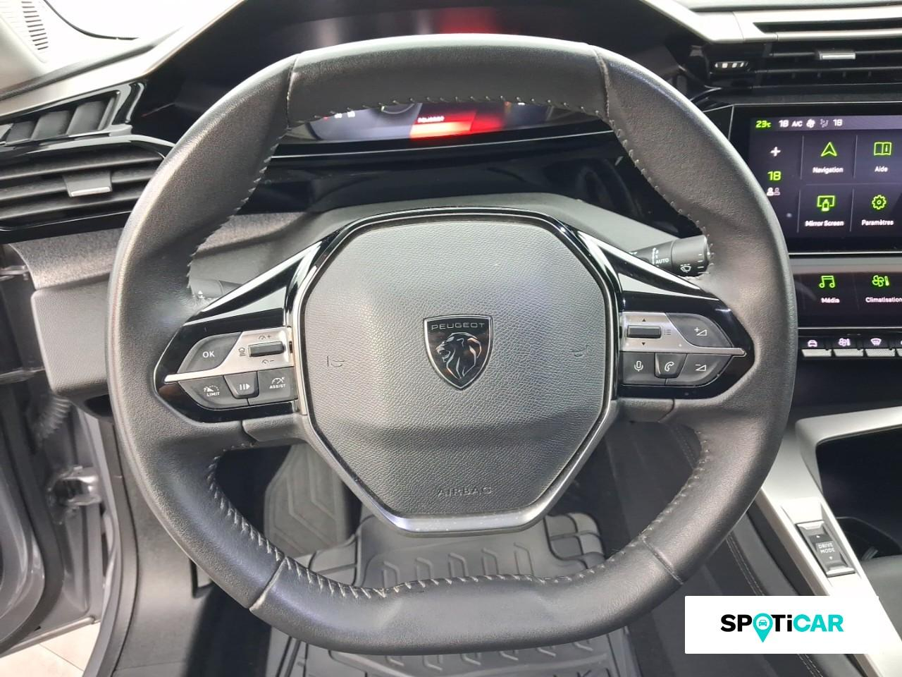 Peugeot 308 1.2 puretech 130ch s&s allure pack — photo 12
