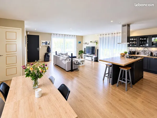 Pavillon 4 pièces 113 m²