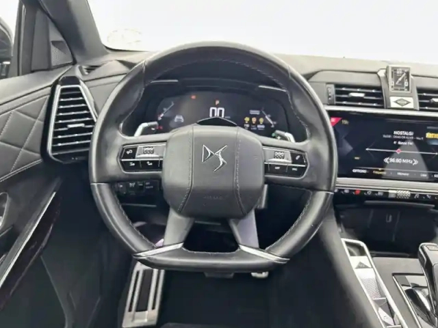 Ds Ds 7 ds7 crossback puretech 180 eat8 — photo 9