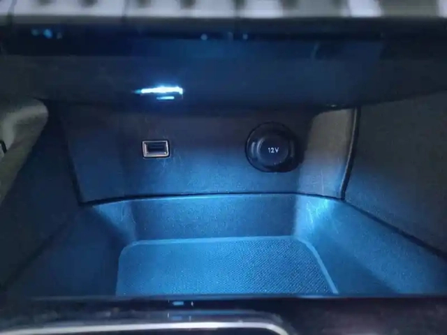 Peugeot 3008 puretech 130ch s&amp;s eat8 — photo 32