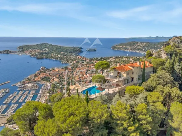 Villefranche-sur-Mer - Époustouflante!
