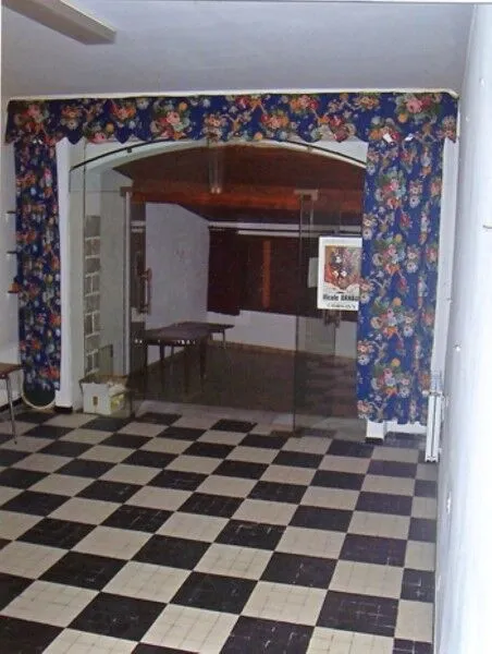 Photo 3