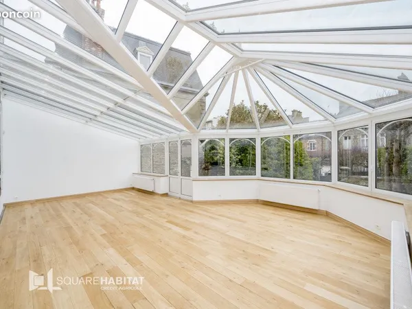Maison 10 pièces 228 m²
