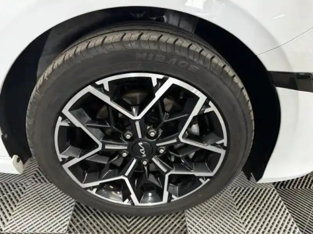 Kia Ceed 1.5 t-gdi 160ch gt line dct7 — photo 14