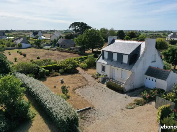 Maison familiale 120 m² à 1 km de la mer - 5 chambres - Terrain de 2 150 m² - Cléder