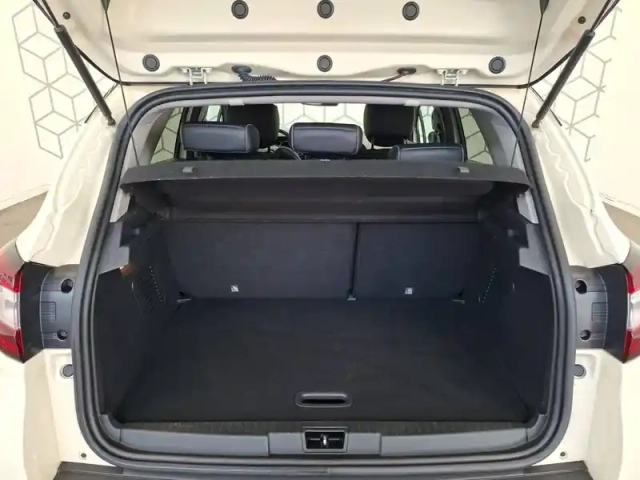 Renault Captur dci 90 edc — photo 16