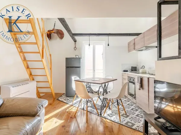 Tavernes – Maison de village rénovée – 2 chambres – 16 000 € de CA saisonnier/an