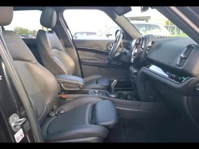 Mini Countryman cooper  136ch northwood bva7 — photo 3