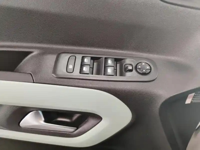 Citroën Berlingo taille m bluehdi 130 s&amp;s bvm6 shine — photo 20