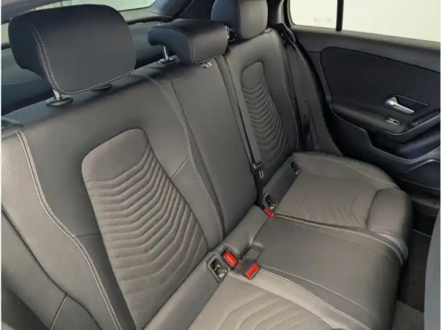 Mercedes Classe A 160 style line — photo 11