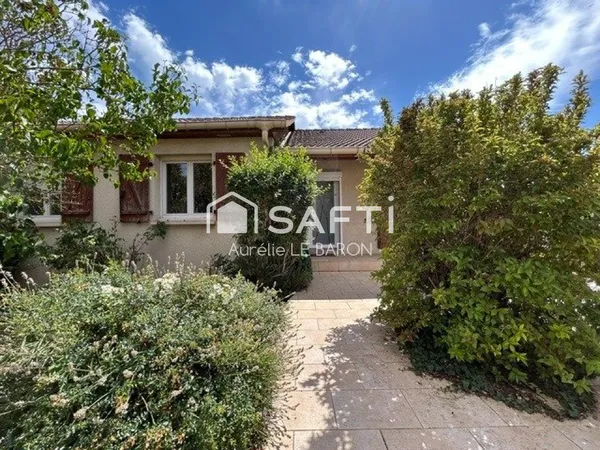 Maison individuelle de 104m² plain-pied avec sous-sol