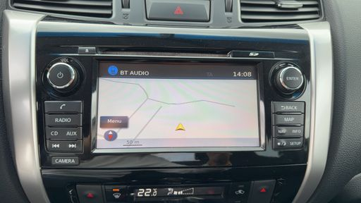 Nissan NP300 Navara 2.3 dCi 160 King Cab 4WD - N-Connecta – 2016 – 71806 km – Diesel – Boîte Manuelle — photo 38