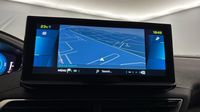 Peugeot 3008 HYBRID 225ch GT Pack e-EAT8 — photo 18