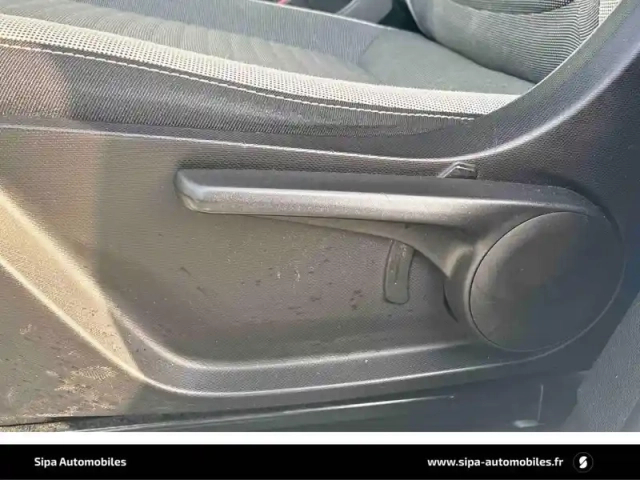 Renault Twingo iii 1.0 sce 70 — photo 50