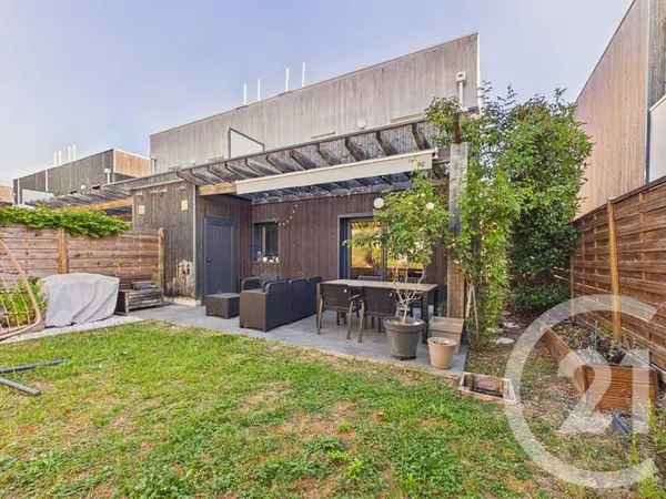 Maison 5 pièces 94 m²