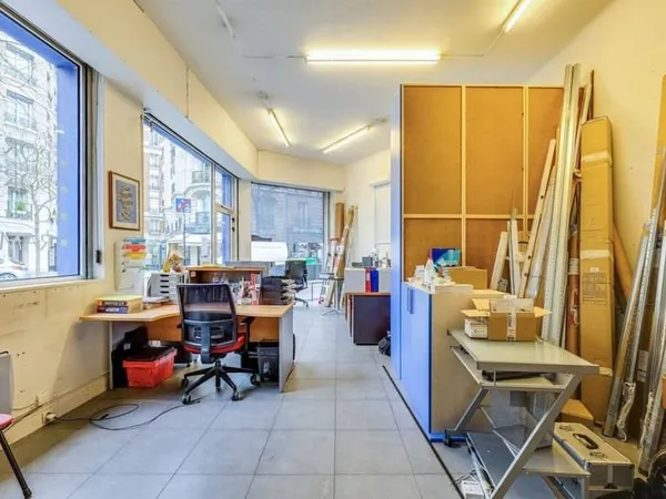 Local commercial 56 m²