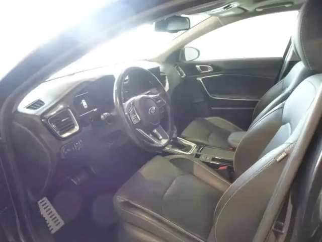 Kia Xceed 1.4 t-gdi 140ch premium dct7 — photo 12