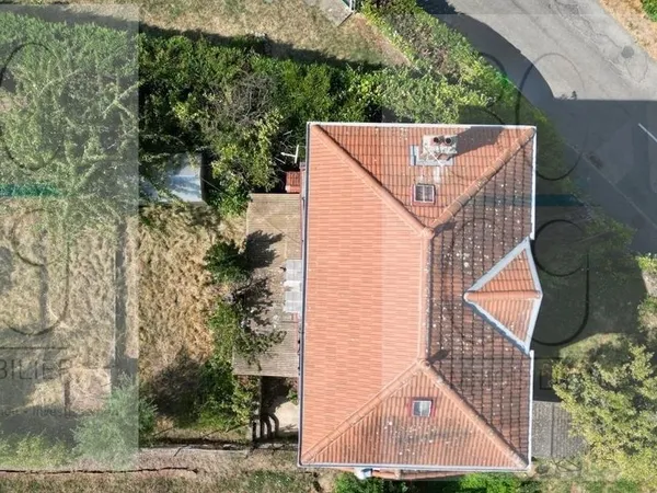 Baisse de prix 🚨 MAISON À RÉNOVER AVEC PARCELLE UC Jules Toussaint - BEAU POTENTIEL