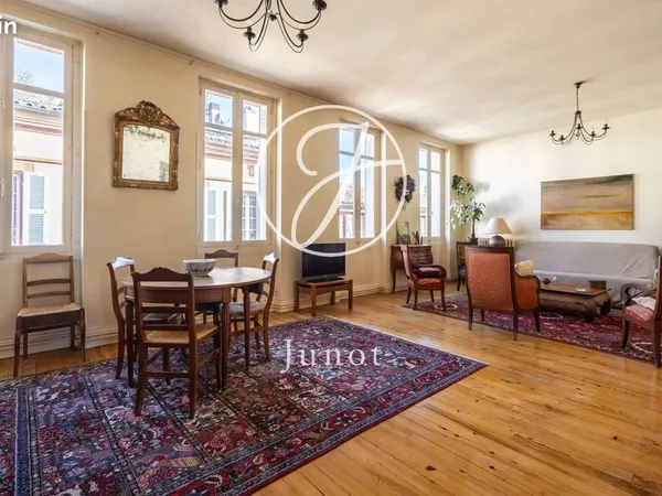 Appartement 5 pièces 160 m²