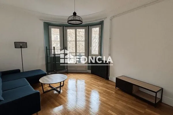 Appartement meublé 2 pièces 60 m²