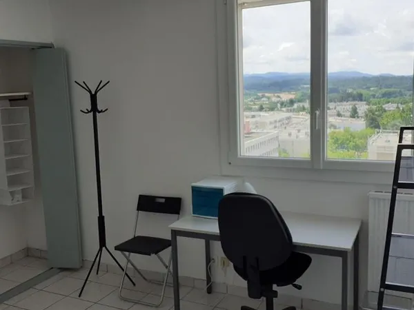Chambre de 12m2 à louer sur Aix-en-Provence