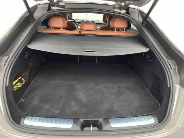 Mercedes Glc coupe 300 e 9g-tronic 4matic — photo 44