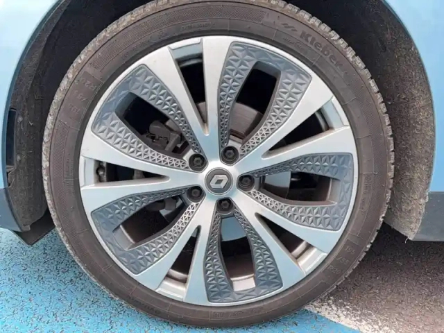 Renault Scenic blue dci 120 — photo 26