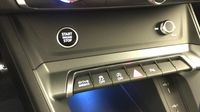 Audi Q3 35 TFSI 150ch S line S tronic 7 — photo 27