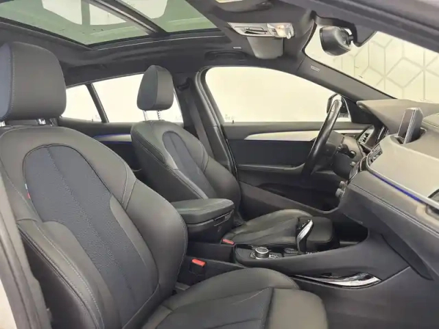 Bmw X2 sdrive 18i 136 ch dkg7 — photo 23
