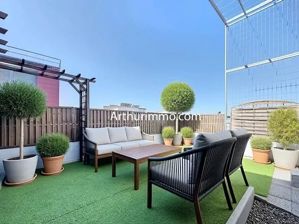 DUPLEX 3 PIECES AVEC TERRASSE