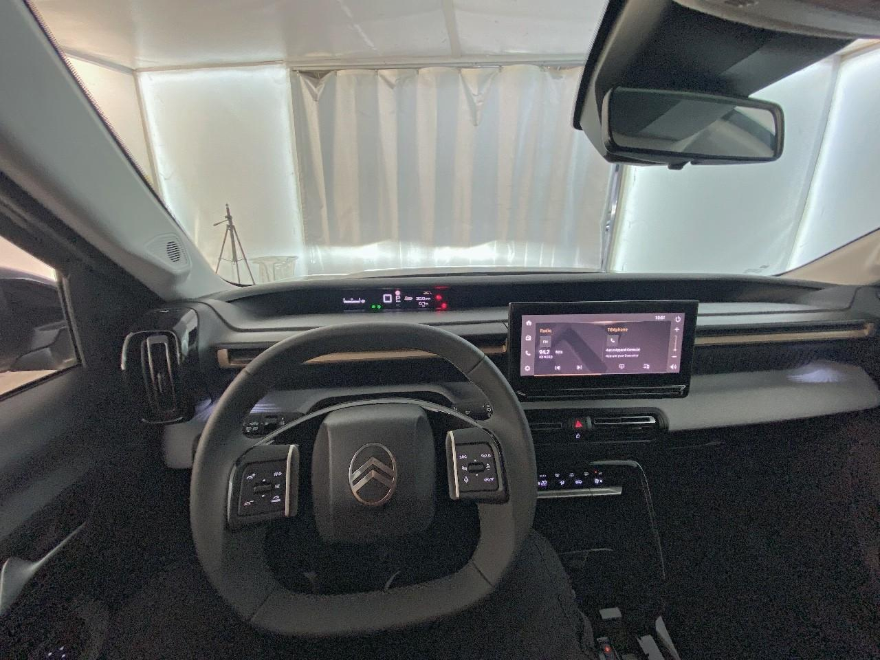 Citroën C3 Aircross hybride 145 ch aut plus — photo 12
