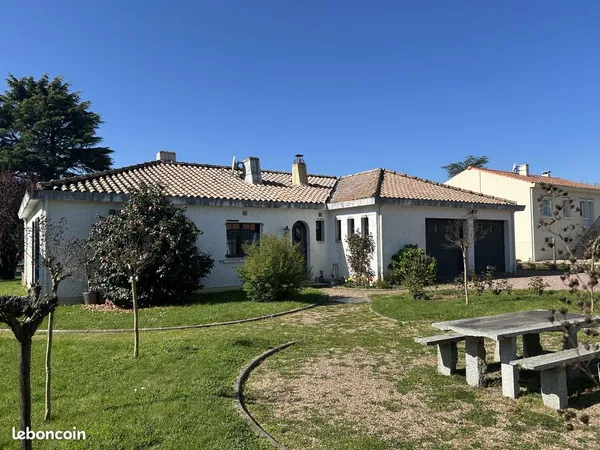 Maison 7 pièces 147 m²