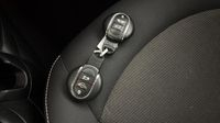 Mini Mini Cooper 136ch BVA7 Euro6d-T — photo 16