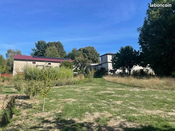 Maison et grange
