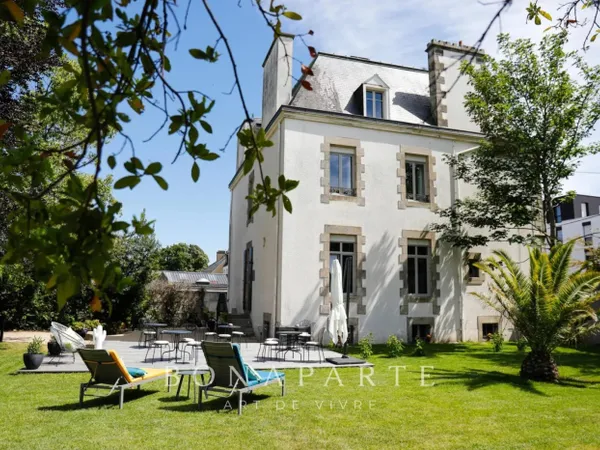MAISON DE MAÎTRE DU XIXE SIÈCLE, CŒUR HISTORIQUE D'AURAY