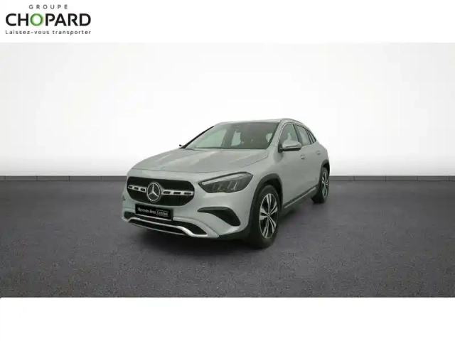 Mercedes Gla 180 d 8g-dct