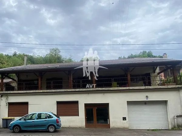 IMMEUBLE 2 APPARTEMENTS+COMBLE AMENAGEABLE de 150m2