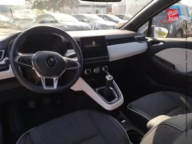Renault Clio 1.0 tce 90ch techno — photo 15