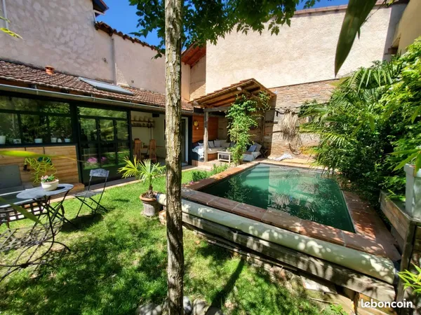 Maison 6 pieces - 195m2