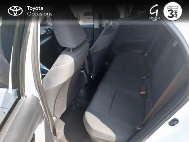 Toyota Yaris 116h design 5p my22 — photo 12