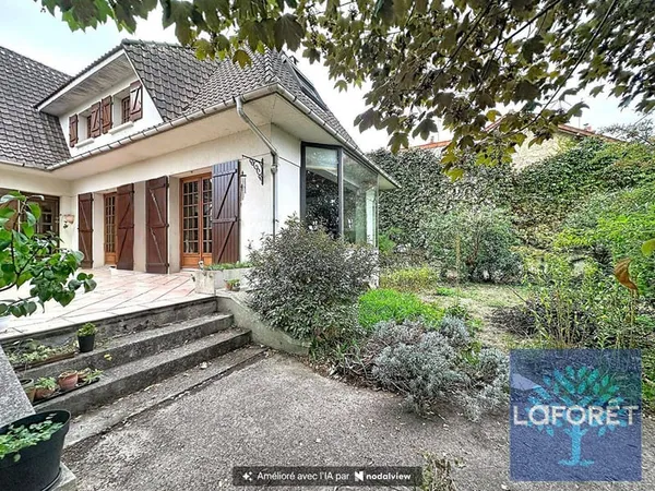 Maison 6 pièces 136 m²