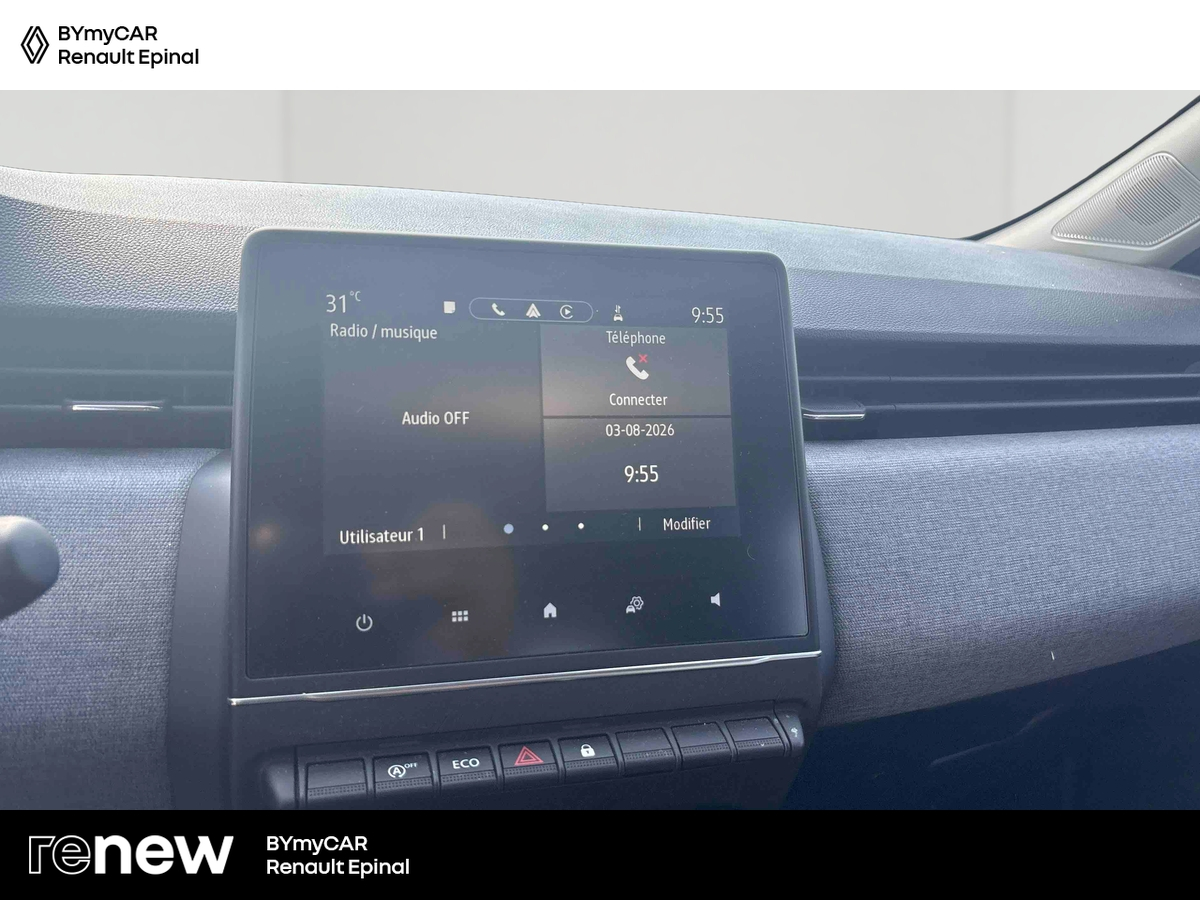 Renault Clio TCe 90 — photo 16