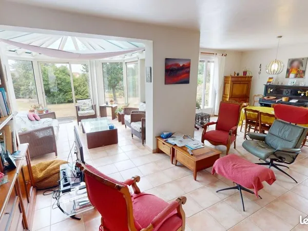 Maison 6 pièces 140 m²