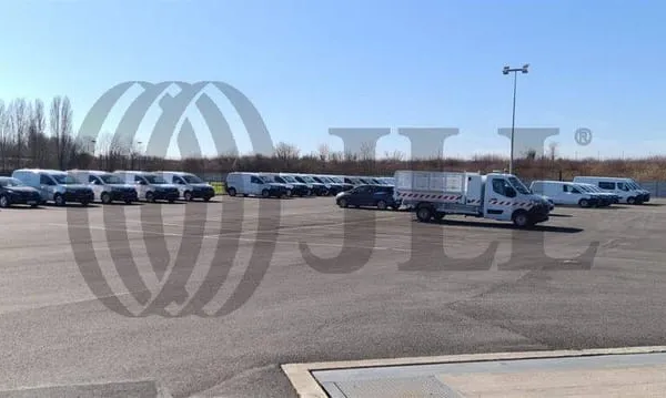 Terrain industriel 11660 m²