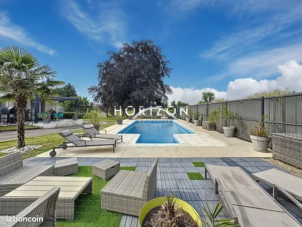 Maison 8 pièces 165 m²